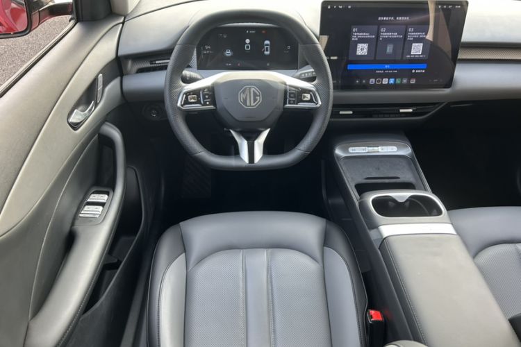 Used MG ES5 2025 525max Rear-Drive Intelligent Driving Version Interior 12