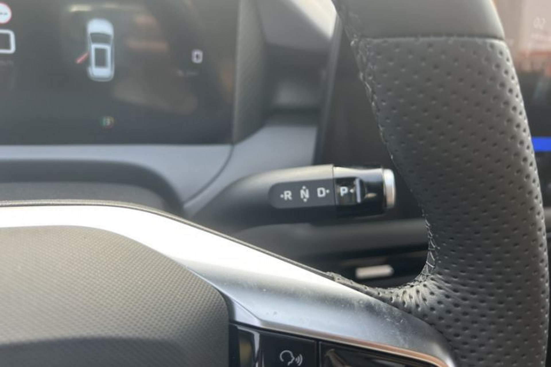 Used MG ES5 2025 525max Rear-Drive Intelligent Driving Version Interior 13