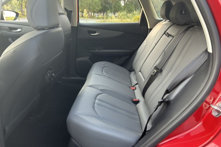 Used MG ES5 2025 525max Rear-Drive Intelligent Driving Version Interior 9