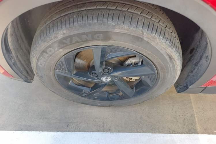 Used MG ES5 2025 425 Pro Rear-Drive Version Left Front Wheel Hub