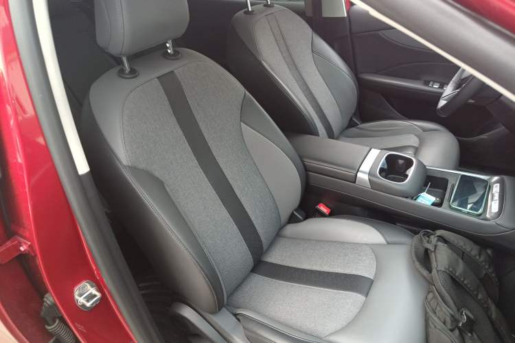 Used MG ES5 2025 425 Pro Rear-Drive Version Right Front Seat