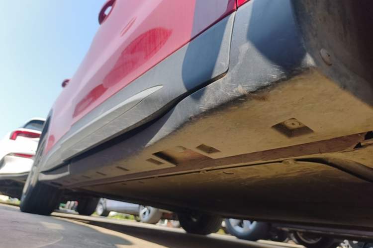 Used MG ES5 2025 425 Pro Rear-Drive Version Right Side Sill