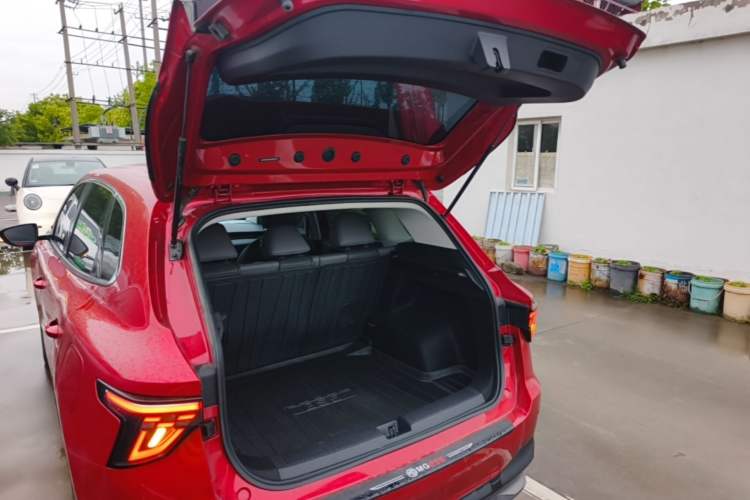 Used MG ES5 2025 425 Pro Rear-Drive Version Trunk