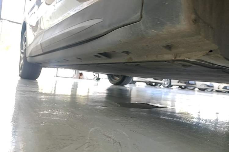 Used MG ES5 2025 525max Rear-Drive Intelligent Driving Version Right Side Sill