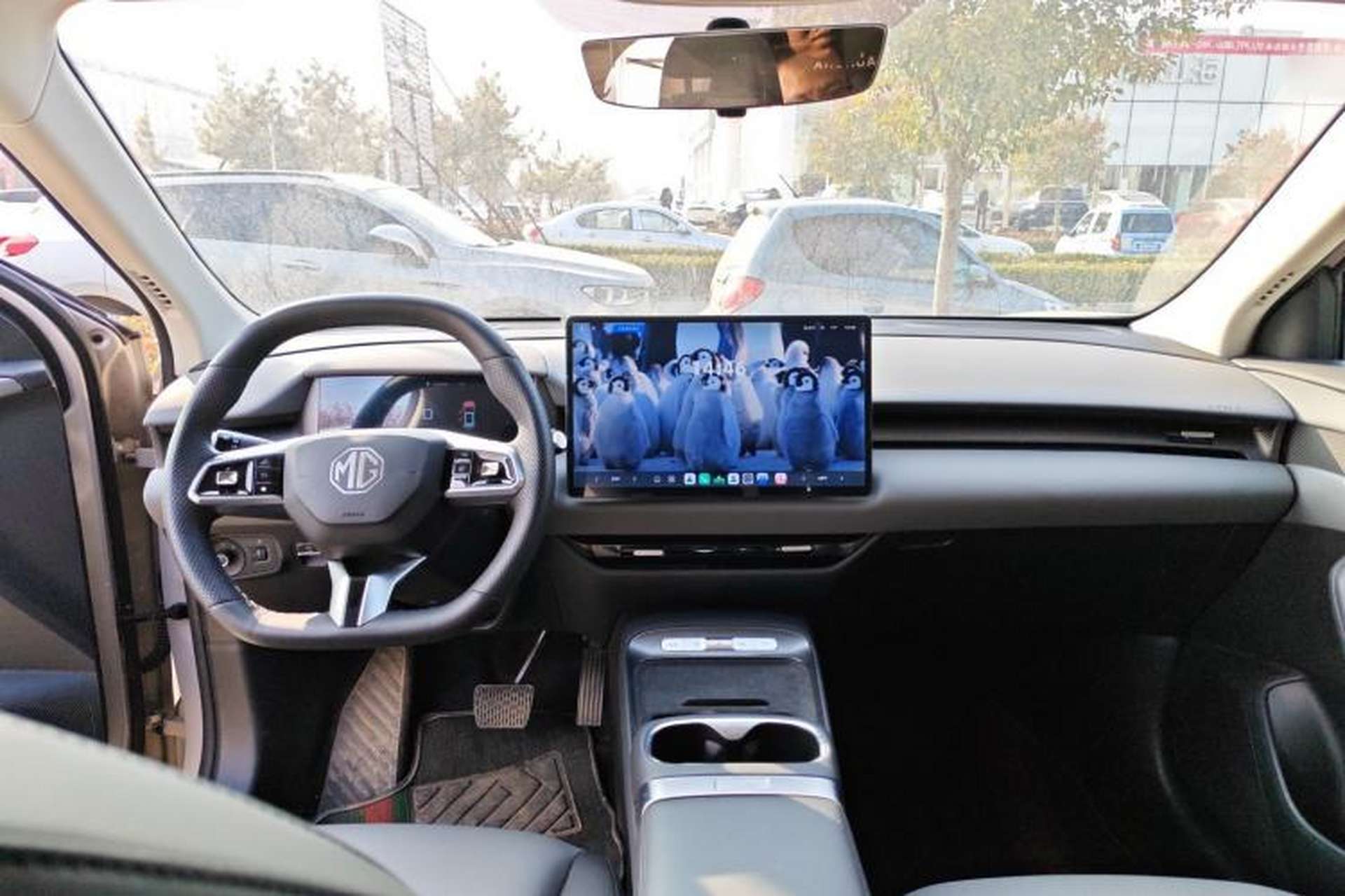 Used MG ES5 2025 515 Pro Rear-Drive Version Center Console