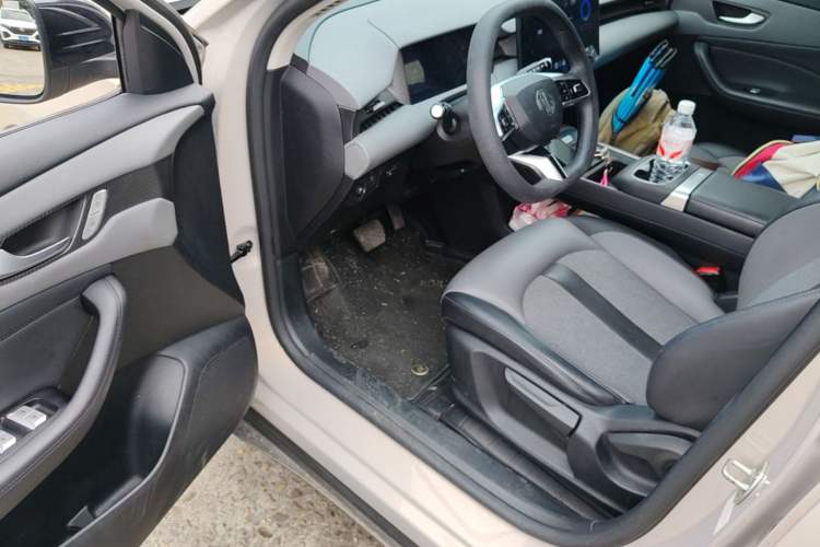Used MG ES5 2025 515 Pro Rear-Drive Version Driver Seat