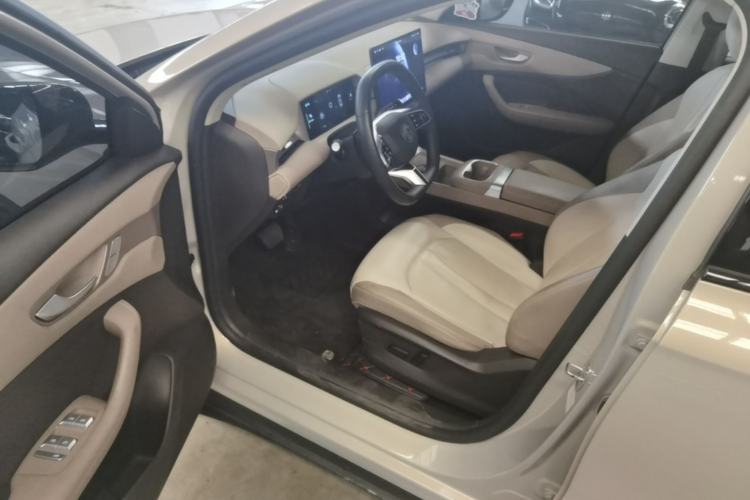 Used MG ES5 2025 525max Rear-Drive Intelligent Driving Version Driver Seat
