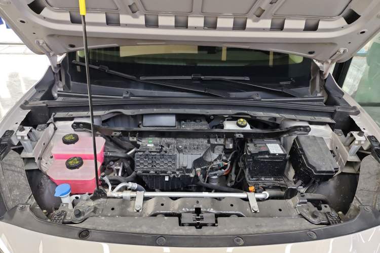 Used MG ES5 2025 515plus Rear-Drive Version Engine Bay