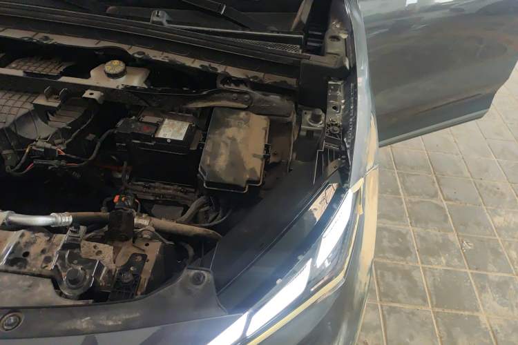 Used MG ES5 2025 525max Rear-Drive Intelligent Driving Version Engine Bay Left