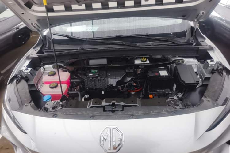 Used MG ES5 2025 515 Pro Rear-Drive Version Engine Bay