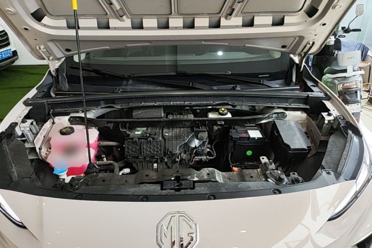 Used MG ES5 2025 515 Pro Rear-Drive Version Engine Bay