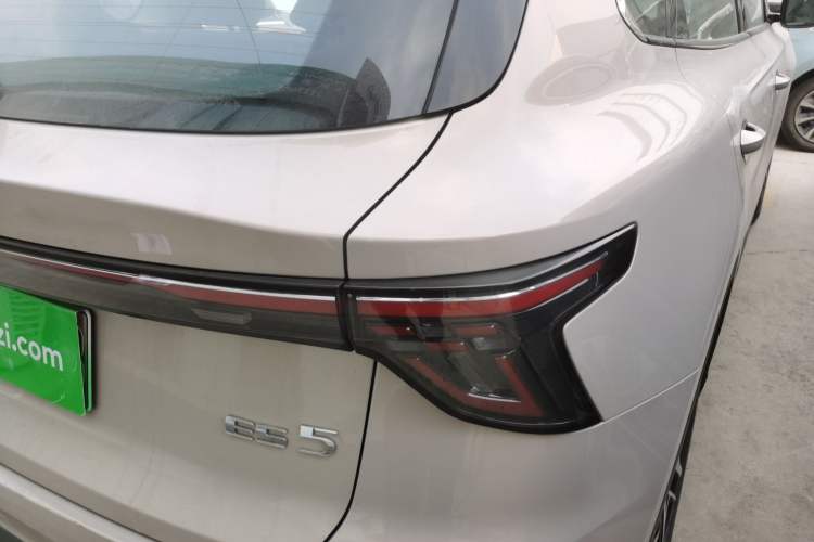 Used MG ES5 2025 525max Rear-Drive Intelligent Driving Version Exterior 3