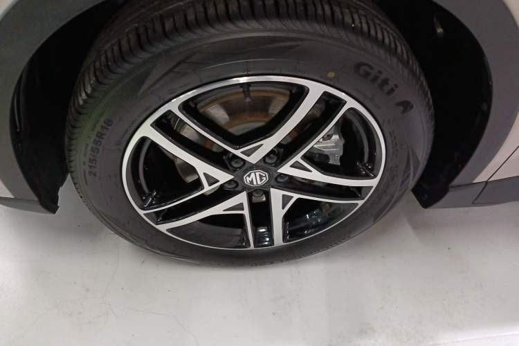 Used MG ES5 2025 525max Rear-Drive Intelligent Driving Version Exterior 4