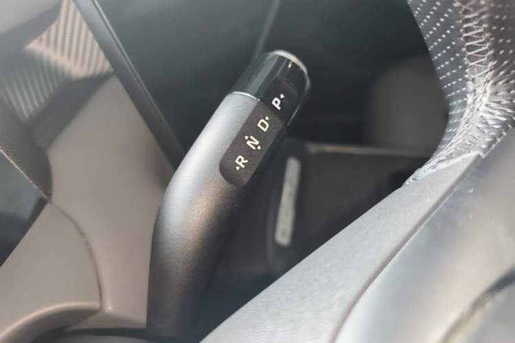 Used MG ES5 2025 515 Pro Rear-Drive Version Gear Lever