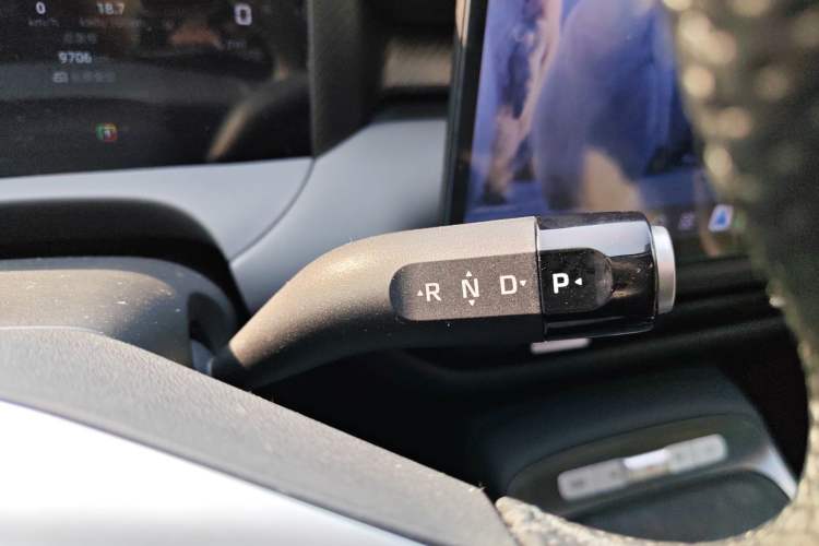 Used MG ES5 2025 515 Pro Rear-Drive Version Gear Lever