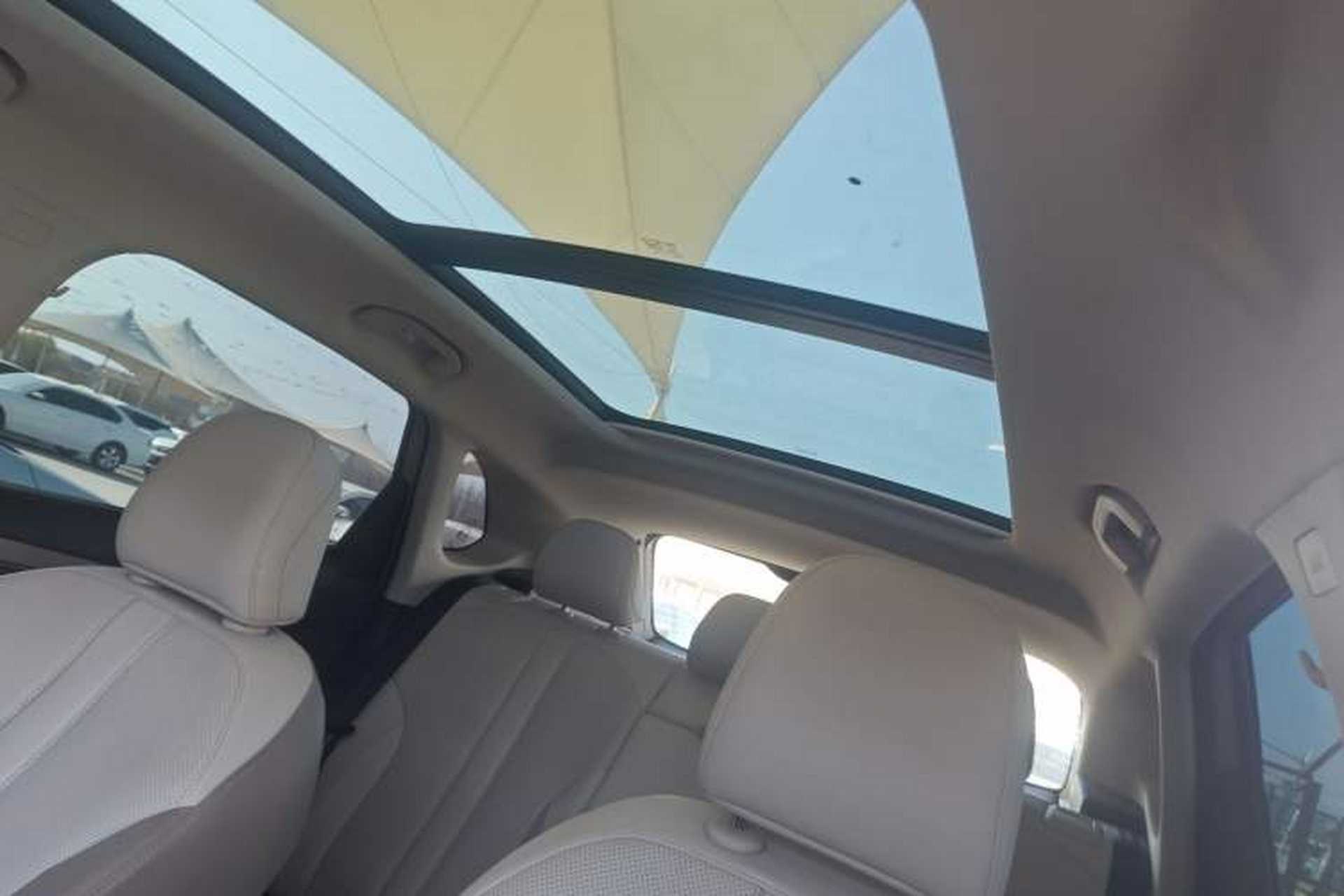 Used MG ES5 2025 525max Rear-Drive Intelligent Driving Version Headliner