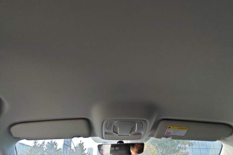 Used MG ES5 2025 515 Pro Rear-Drive Version Headliner