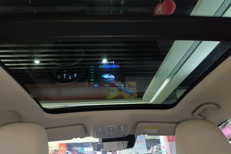 Used MG ES5 2025 525max Rear-Drive Intelligent Driving Version Headliner