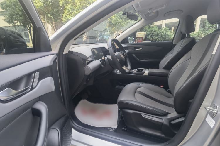 Used MG ES5 2025 515 Pro Rear-Drive Version Interior 1