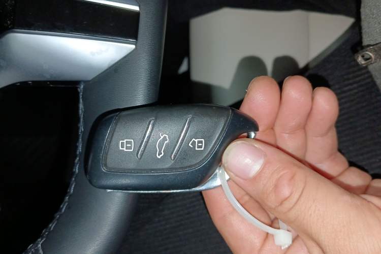 Used MG ES5 2025 525max Rear-Drive Intelligent Driving Version Interior 1