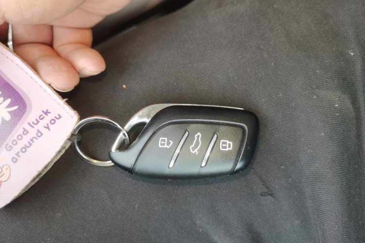 Used MG ES5 2025 525max Rear-Drive Intelligent Driving Version Interior 1