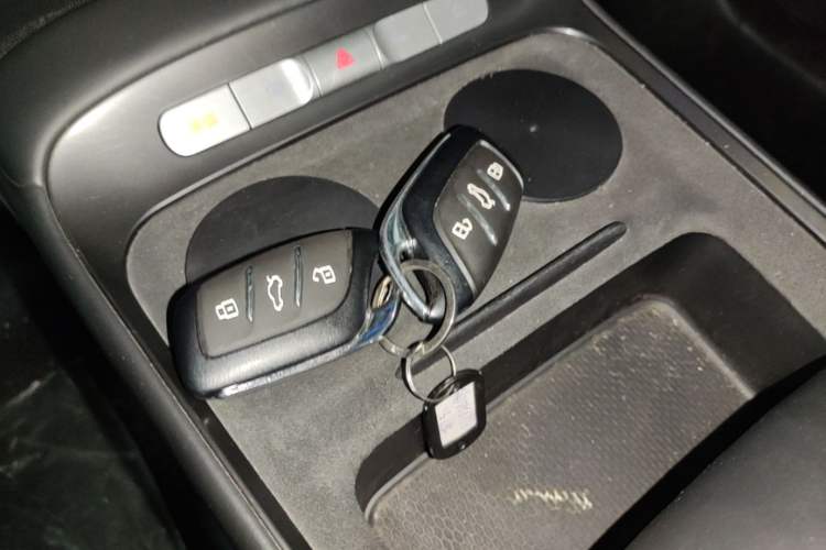 Used MG ES5 2025 515 Pro Rear-Drive Version Interior 1