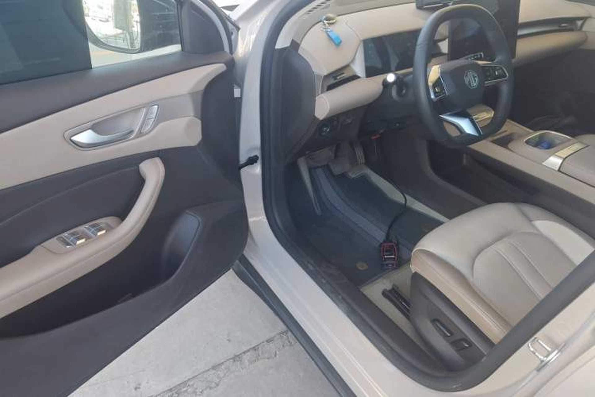 Used MG ES5 2025 525max Rear-Drive Intelligent Driving Version Interior 3