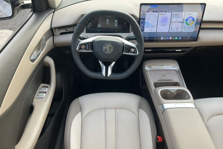 Used MG ES5 2025 525max Rear-Drive Intelligent Driving Version Interior 6
