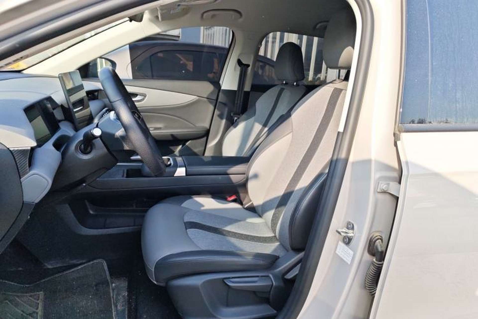 Used MG ES5 2025 515 Pro Rear-Drive Version Left Front Seat