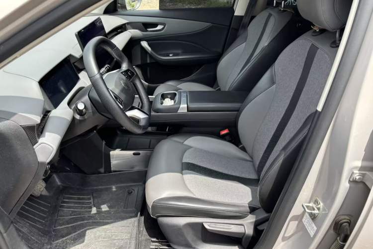 Used MG ES5 2025 425 Pro Rear-Drive Version Left Front Seat