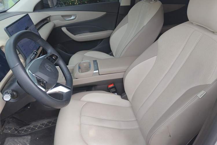 Used MG ES5 2025 525max Rear-Drive Intelligent Driving Version Left Front Seat