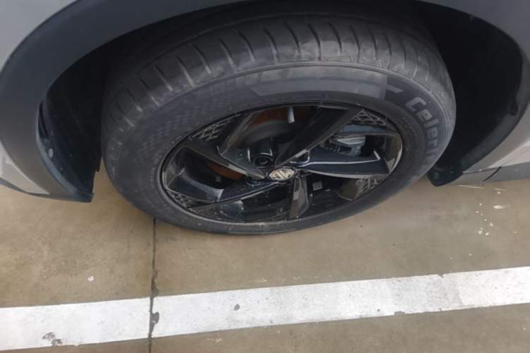 Used MG ES5 2025 515 Pro Rear-Drive Version Left Front Wheel Hub