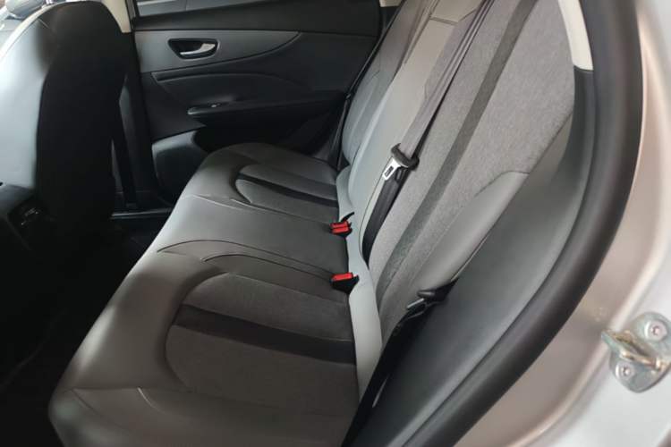Used MG ES5 2025 515 Pro Rear-Drive Version Left Rear Seat