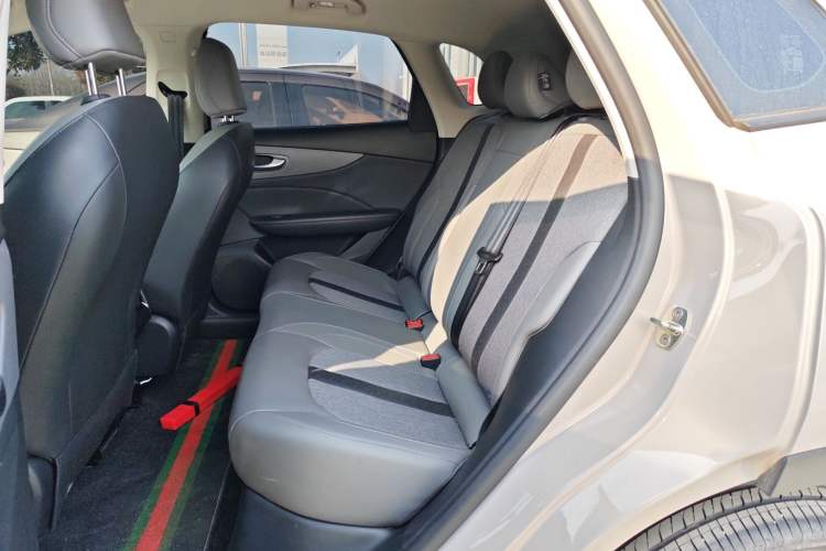 Used MG ES5 2025 515 Pro Rear-Drive Version Left Rear Seat