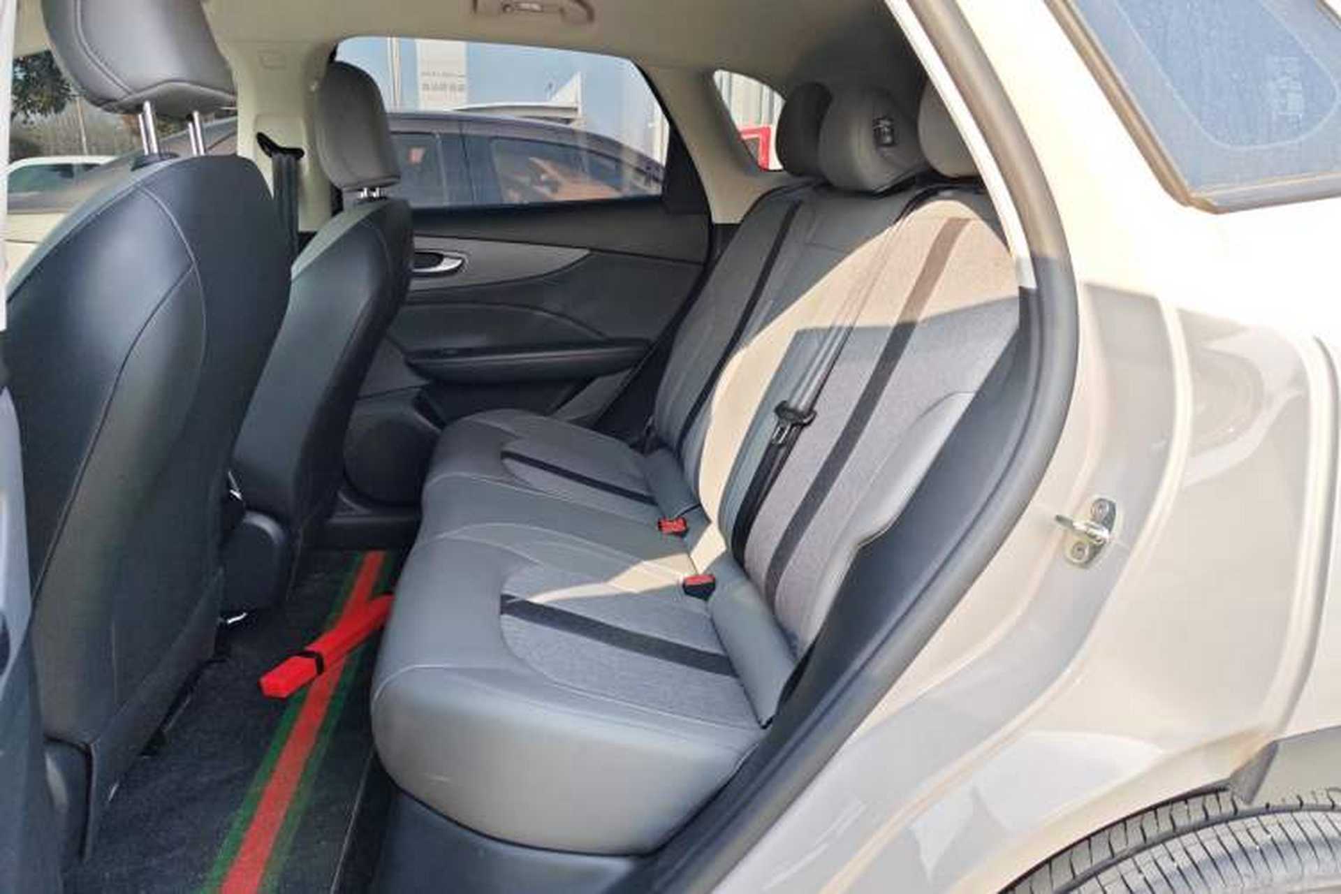 Used MG ES5 2025 515 Pro Rear-Drive Version Left Rear Seat