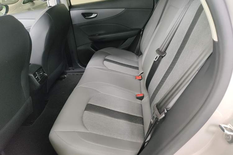Used MG ES5 2025 515 Pro Rear-Drive Version Left Rear Seat