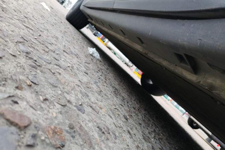 Used MG ES5 2025 515 Pro Rear-Drive Version Left Side Sill