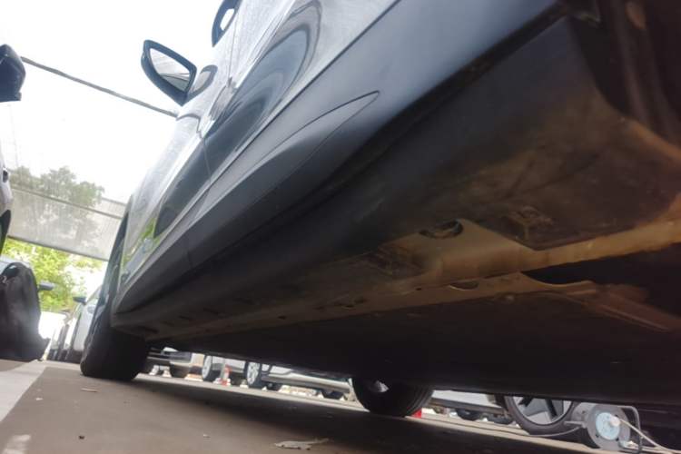 Used MG ES5 2025 515 Pro Rear-Drive Version Left Side Sill