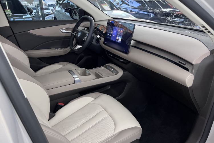 Used MG ES5 2025 515plus Rear-Drive Version Right Front Seat