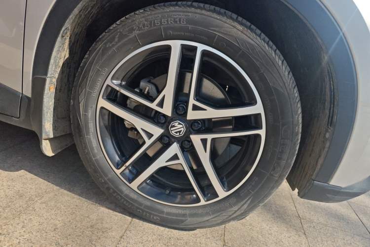 Used MG ES5 2025 425plus Rear-Drive Version Right Front Wheel Hub