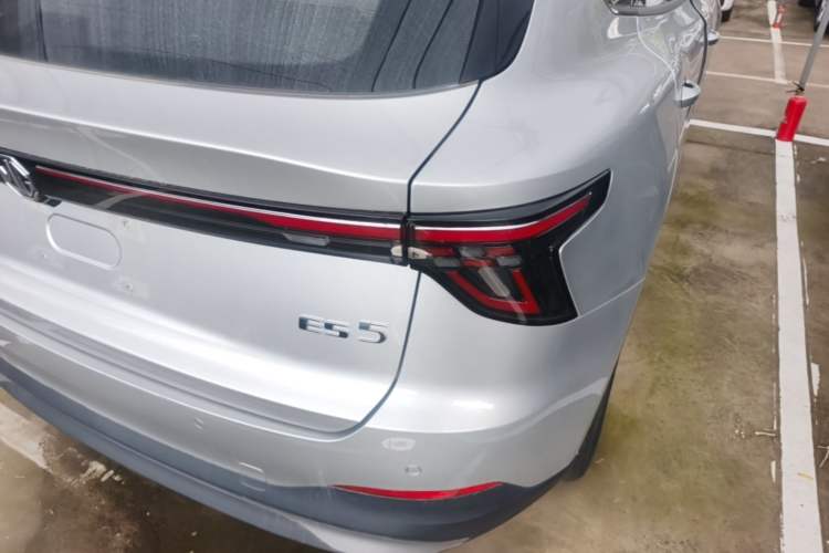Used MG ES5 2025 515 Pro Rear-Drive Version Right Rear Taillight