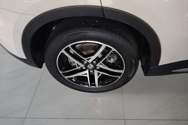 Used MG ES5 2025 515plus Rear-Drive Version Right Rear Wheel Hub