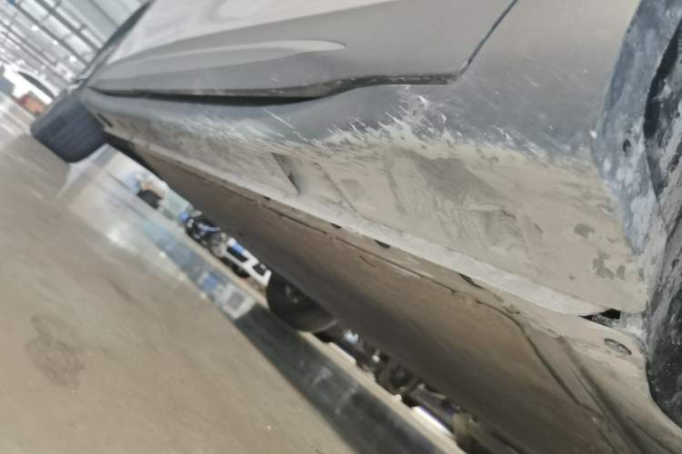 Used MG ES5 2025 525max Rear-Drive Intelligent Driving Version Right Side Sill