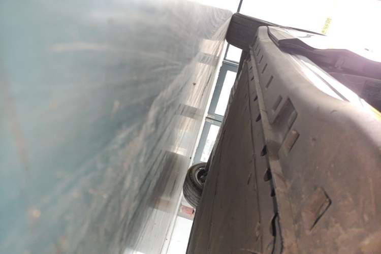 Used MG ES5 2025 515 Pro Rear-Drive Version Right Side Sill