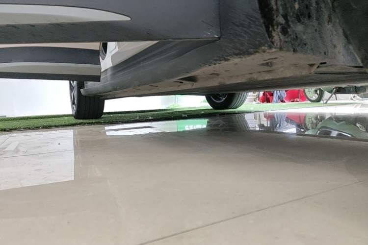 Used MG ES5 2025 515 Pro Rear-Drive Version Right Side Sill