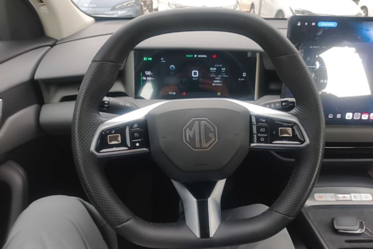 Used MG ES5 2025 515 Pro Rear-Drive Version Steering Wheel