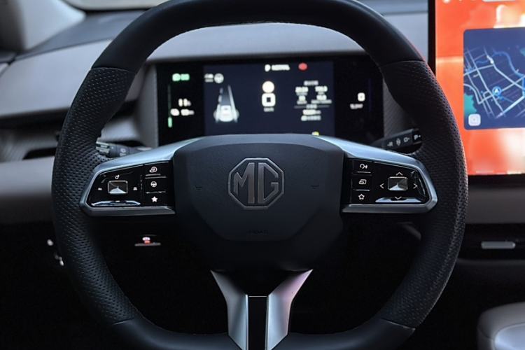 Used MG ES5 2025 525max Rear-Drive Intelligent Driving Version Steering Wheel