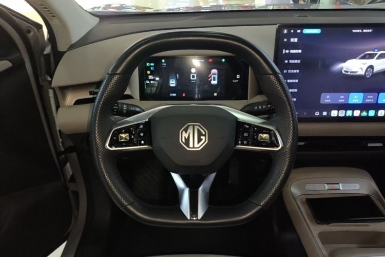 Used MG ES5 2025 525max Rear-Drive Intelligent Driving Version Steering Wheel