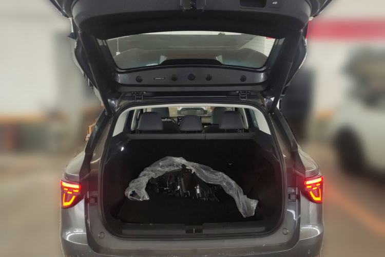 Used MG ES5 2025 525max Rear-Drive Intelligent Driving Version Trunk