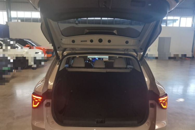 Used MG ES5 2025 525max Rear-Drive Intelligent Driving Version Trunk